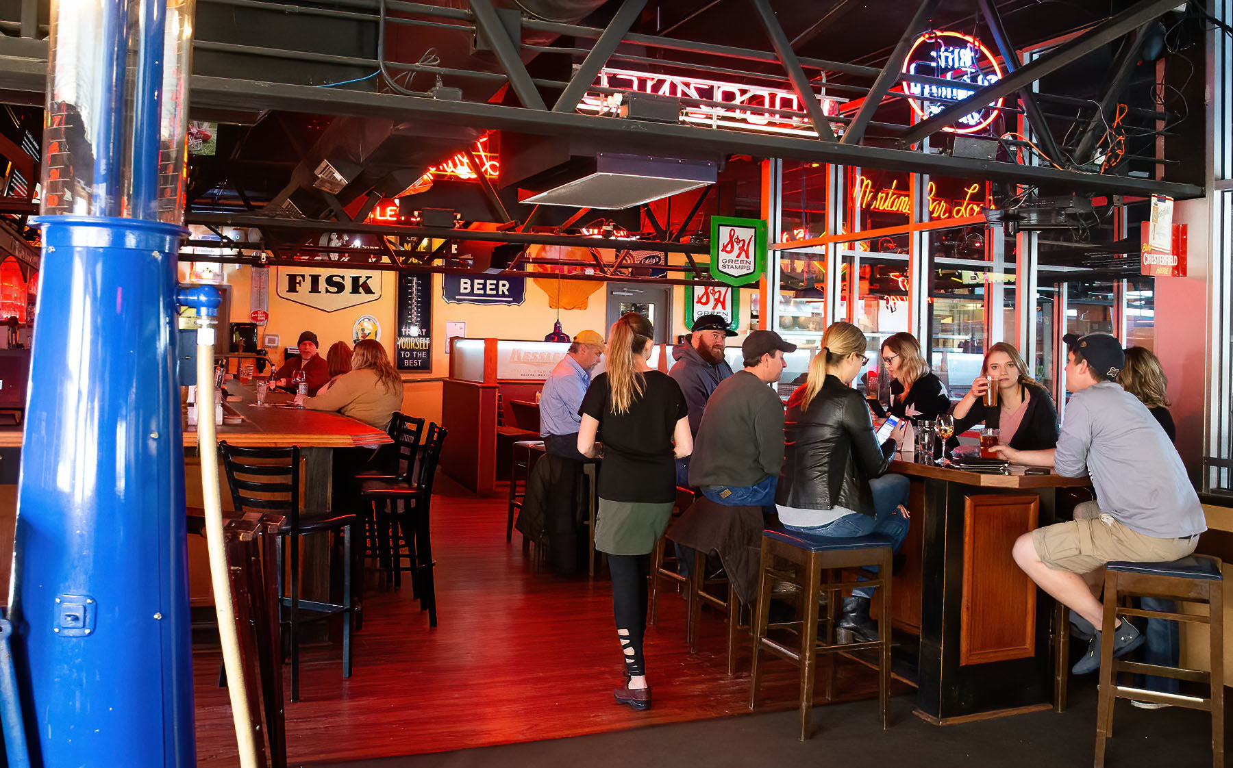 Brewhouse patrons